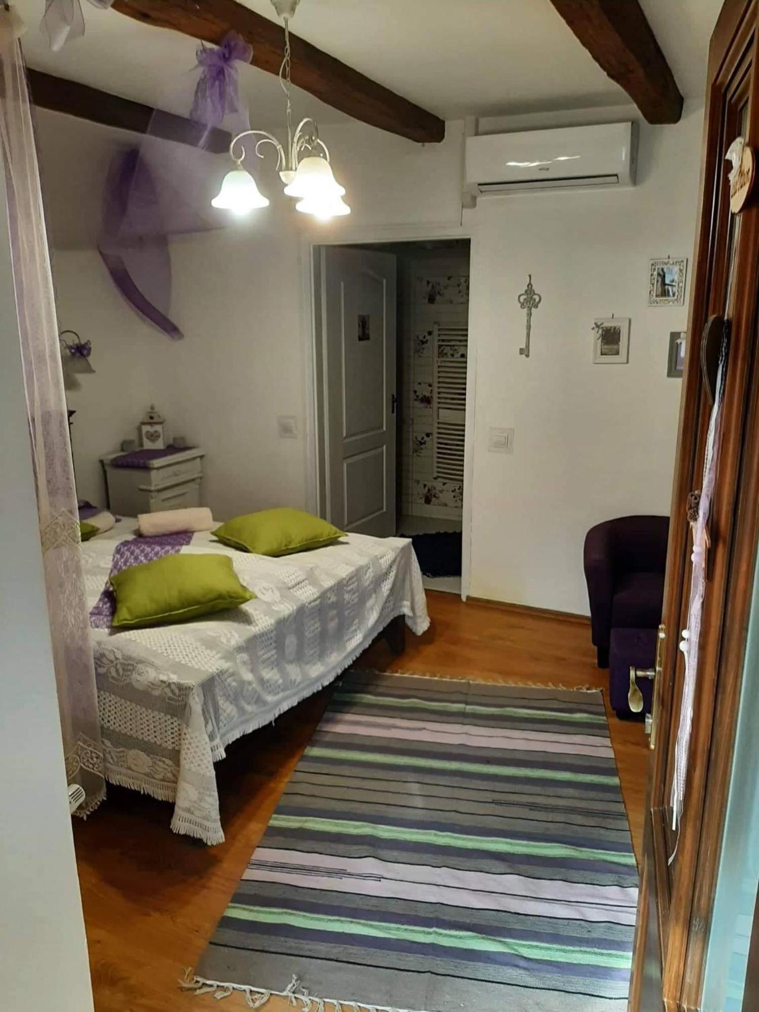 Edes Otthon Vendeghaz Hotel Nagyborzsony Buitenkant foto